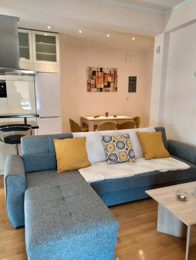 Stylish -Modern Apartment Heart Of Marousi Афіни Екстер'єр фото